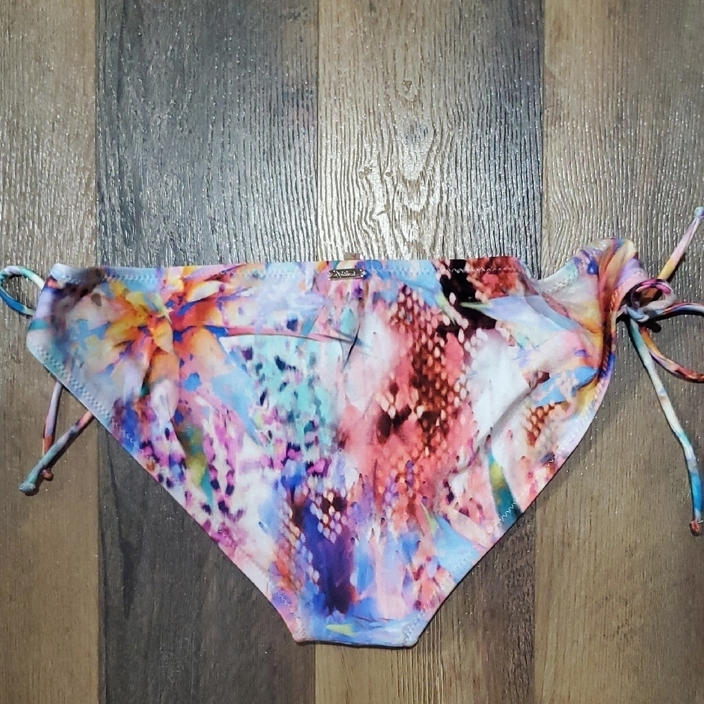 Raisins Pink and Blue Artistic Bikini - Picture 5 of 7